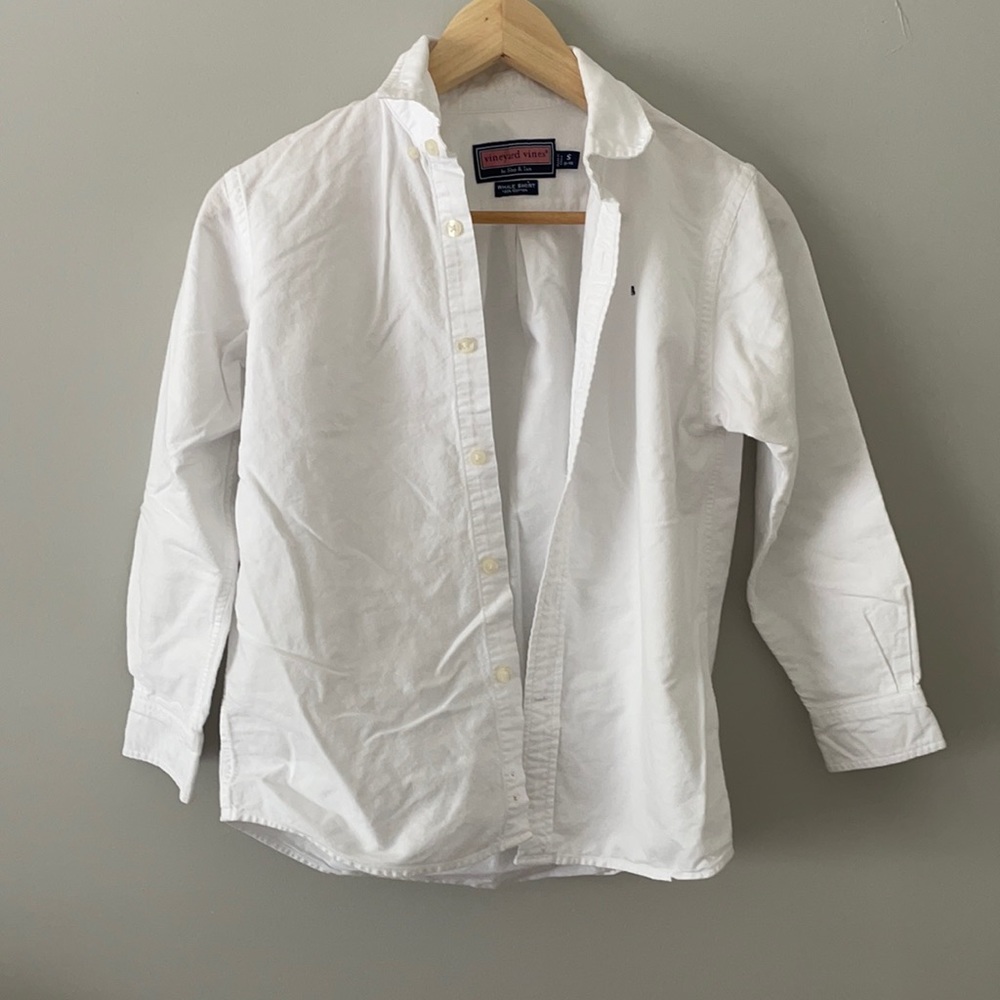 Vineyard vines boys button down